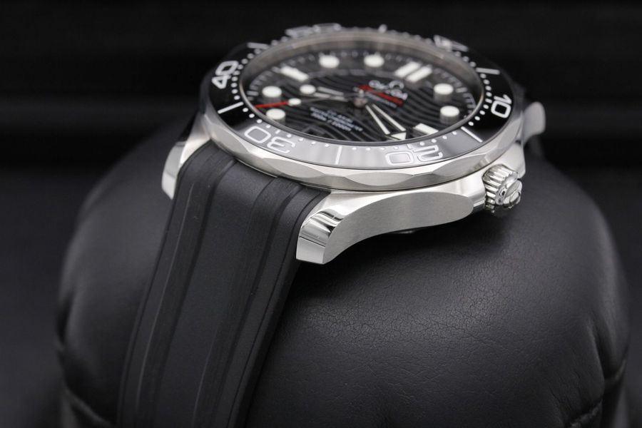 Omega Seamaster Diver 300m 210.32.42.20.01.001